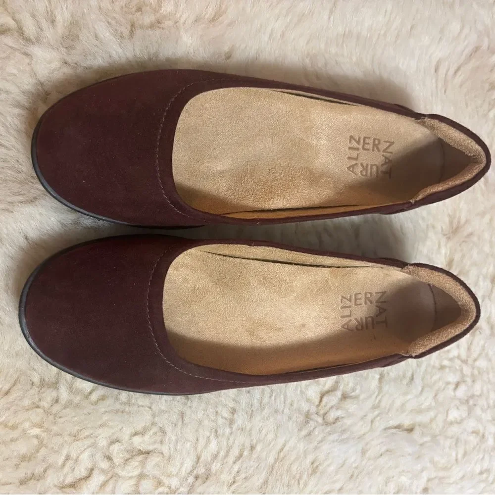 Naturalizer Purple/Maroon Suede Flats